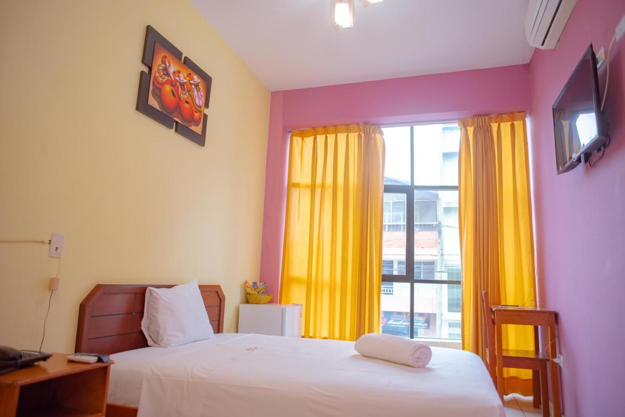 Hotel Jhor Bush Pucallpa Exterior foto