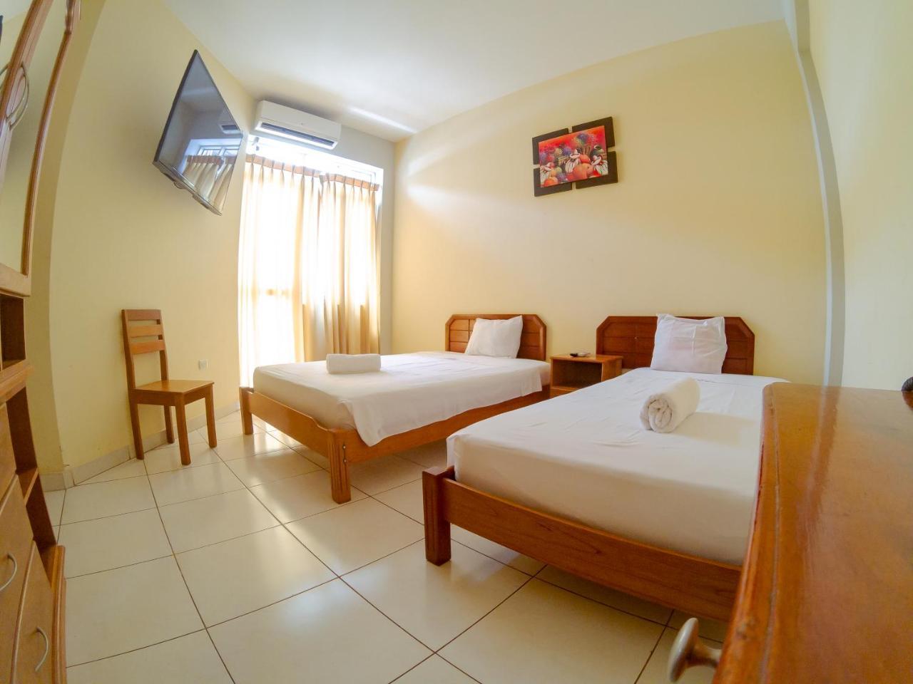 Hotel Jhor Bush Pucallpa Exterior foto