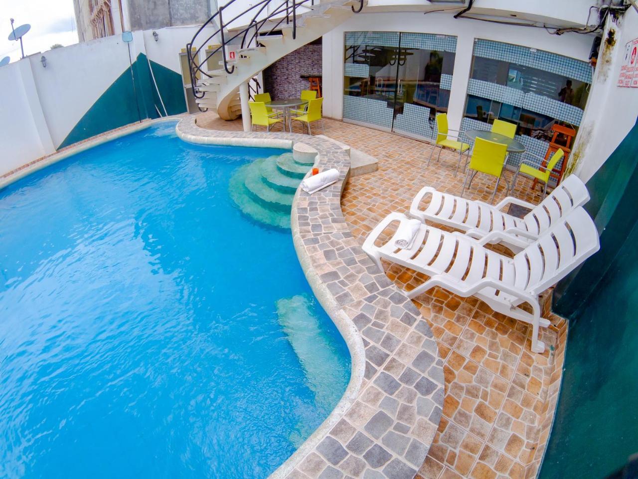 Hotel Jhor Bush Pucallpa Exterior foto